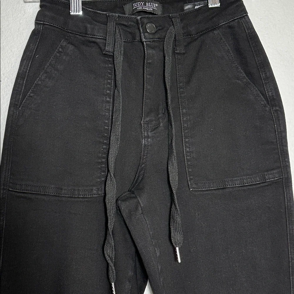 Judy Blue High Waist Black Jogger Jeans Stretch Womens 0/24 Modern Preppy Casual